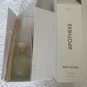 Apotheke White Vetiver Reed Diffuser